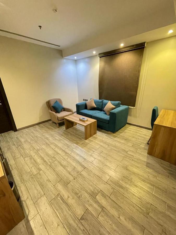 ستاى ان غرف واجنحه فندقيه Stay Inn Suites Jeddah Exterior photo