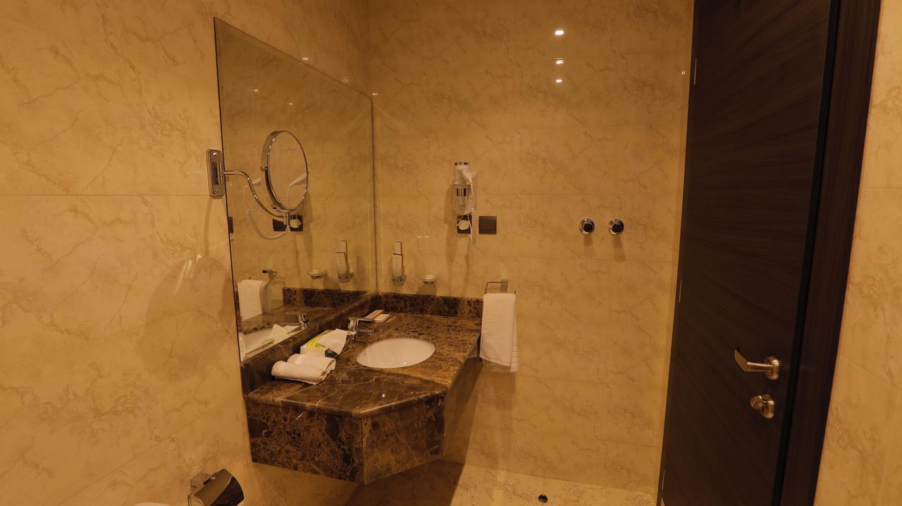 ستاى ان غرف واجنحه فندقيه Stay Inn Suites Jeddah Exterior photo